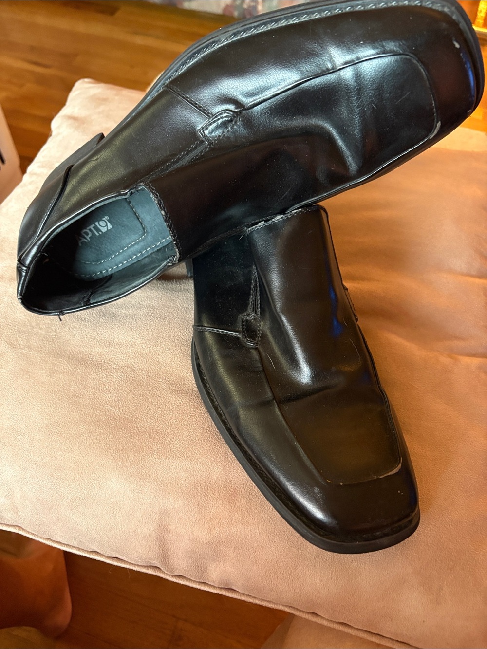 Men’s Apt. 9 Black are Slip-On Loafers